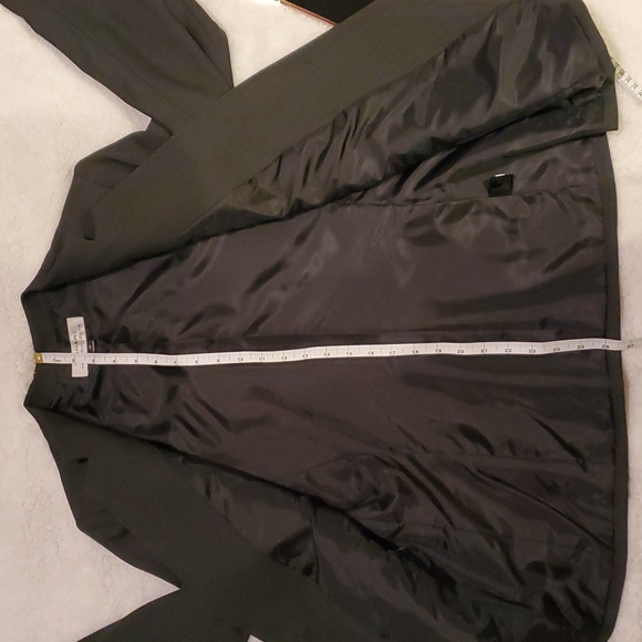 Tahari Pantsuit (does not include necklace) - Picture 15 of 16